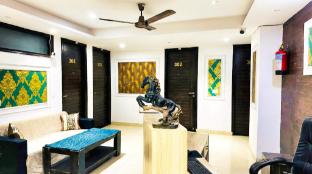 the homeaste residence rajouri garden