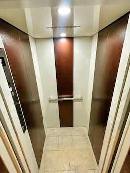 Hotel Green View,,2 star