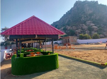 Nature View Resort,,2 star