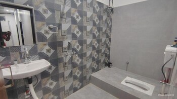 Aarambh Homestay,,2 star
