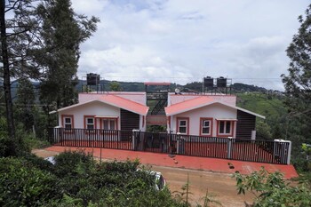 Serene Grandeur,,2 star