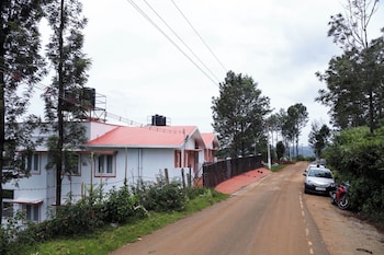 Serene Grandeur,,2 star