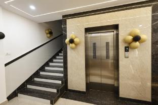 hotel raj residency