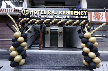 hotel raj residency