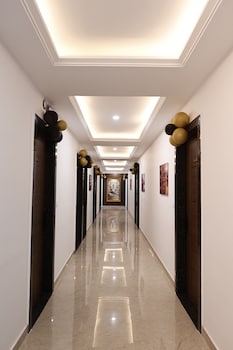 hotel raj residency