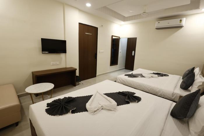 hotel raj residency