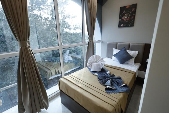 hotel raj residency