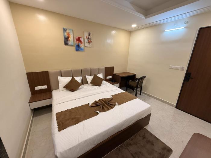hotel raj residency