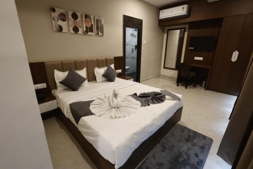 hotel raj residency