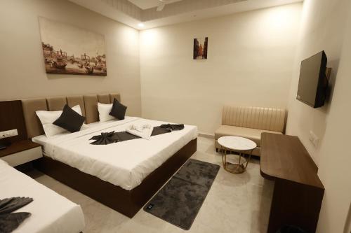 hotel raj residency