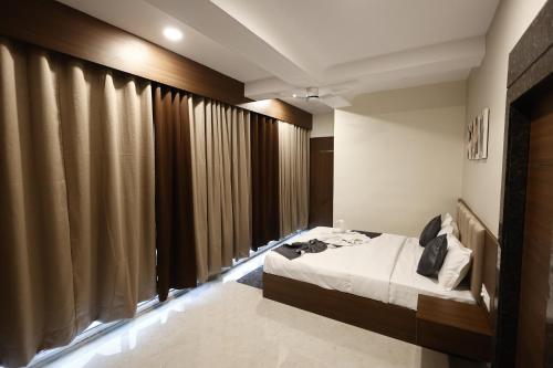 hotel raj residency