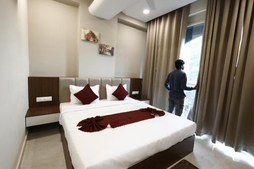 hotel raj residency