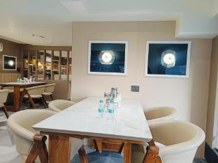 hotel maskan surat