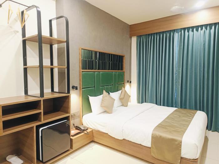 hotel maskan surat