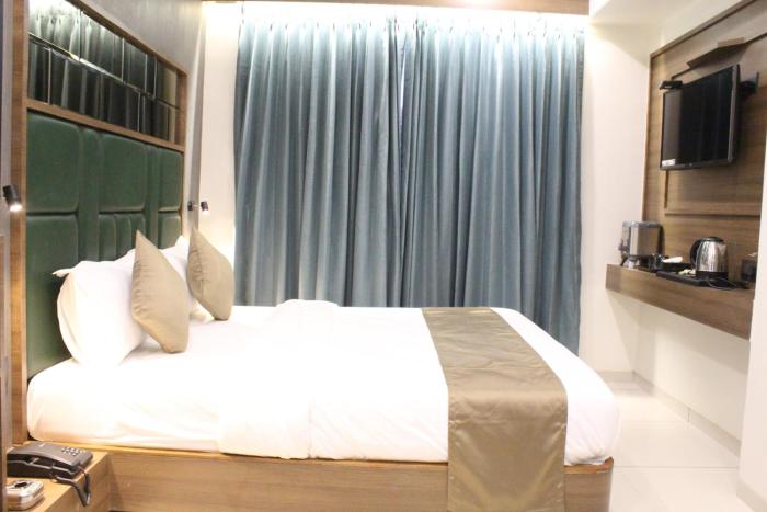 hotel maskan surat