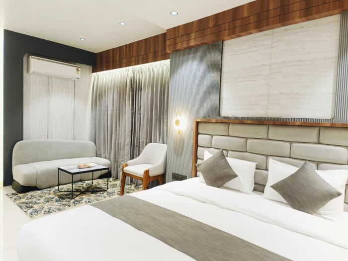 hotel maskan surat