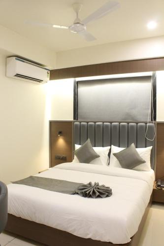 hotel maskan surat