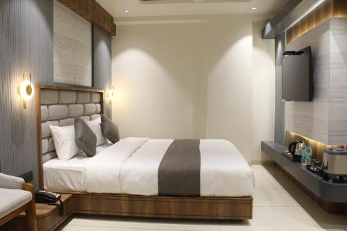 hotel maskan surat