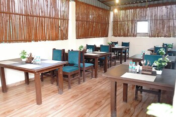 Anandam Farms And Resort,,2 star