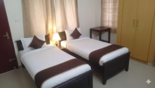 starlight hotels omr thoraipakkam