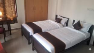 starlight hotels omr thoraipakkam