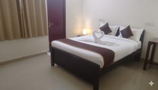 starlight hotels omr thoraipakkam