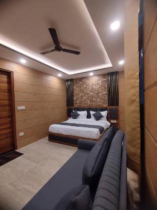 hotel celestial ganges
