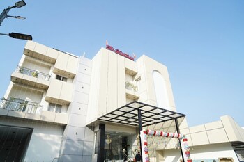 the manthan hotel city view