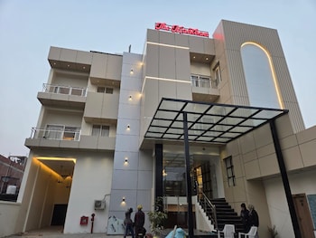 the manthan hotel city view