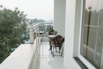 the manthan hotel city view