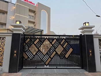 the manthan hotel city view