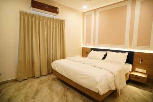 the manthan hotel city view