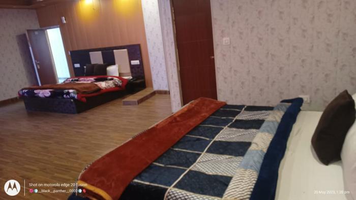 hotel pine view villa