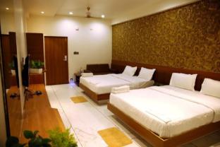 vijaya palace resort