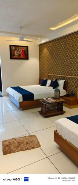 vijaya palace resort