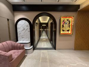 hotel vallabh sky