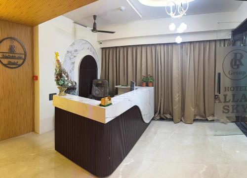 hotel vallabh sky