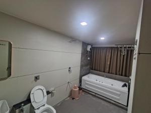 hotel vallabh sky