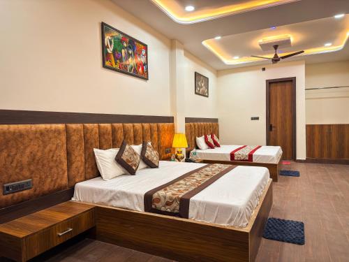 hotel kalindi kunj