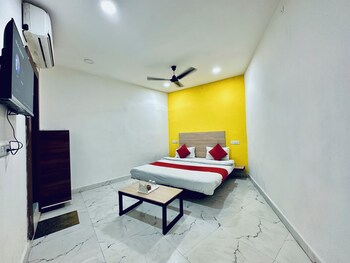 kanha inn