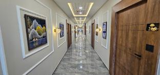 hotel velvet vista