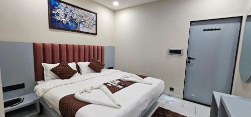 hotel velvet vista