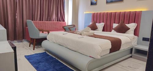 hotel velvet vista
