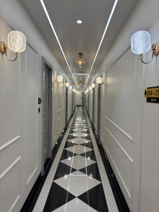 hotel raj hari palace