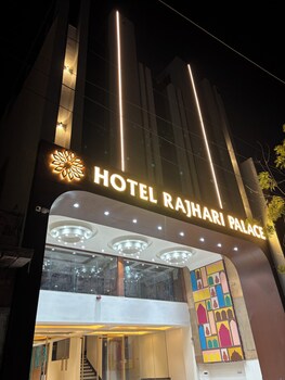 hotel raj hari palace