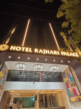 hotel raj hari palace