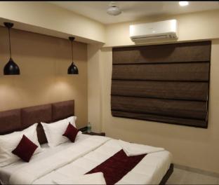 ashtapadi tourist home