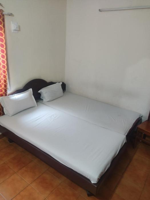 ashtapadi tourist home