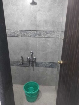 Hotel Paradise,,3 star