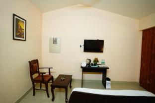 hotel rosewood retreat rv road